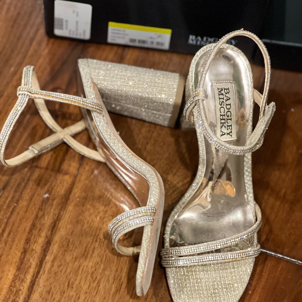 BADGLEY MISCHKA Rebekah heel size 5.5